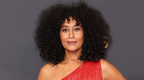 Tracee Ellis Ross looks phenomenal in micro bikini 